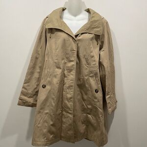Gallery rain jacket size XL